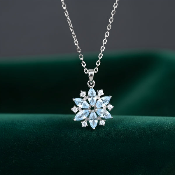 1pc Elegant Imitation Synthetic Zircon Snowflake Necklace